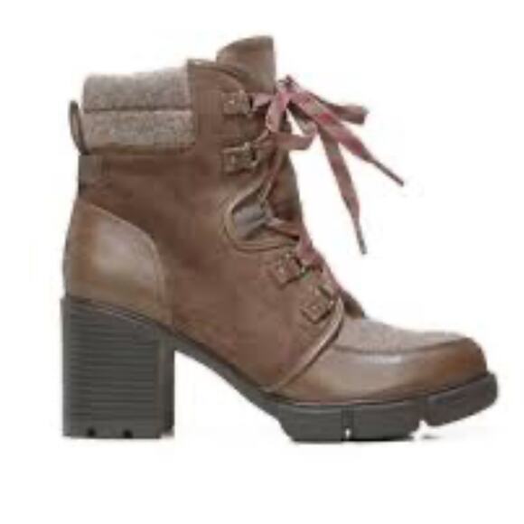 NWOT Naturalizer Brown Myla Stacked Heel Leather Booties – Sz 9 - Picture 2 of 10